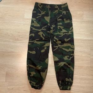 Cargos from Shein, size 6 (medium) Camouflage design